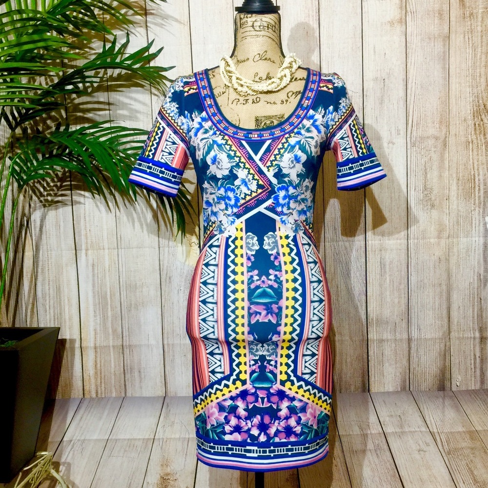 Multi-Color Dress - Picture 3 of 5